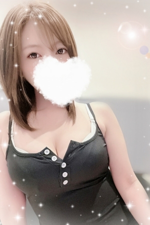 成宮　愛